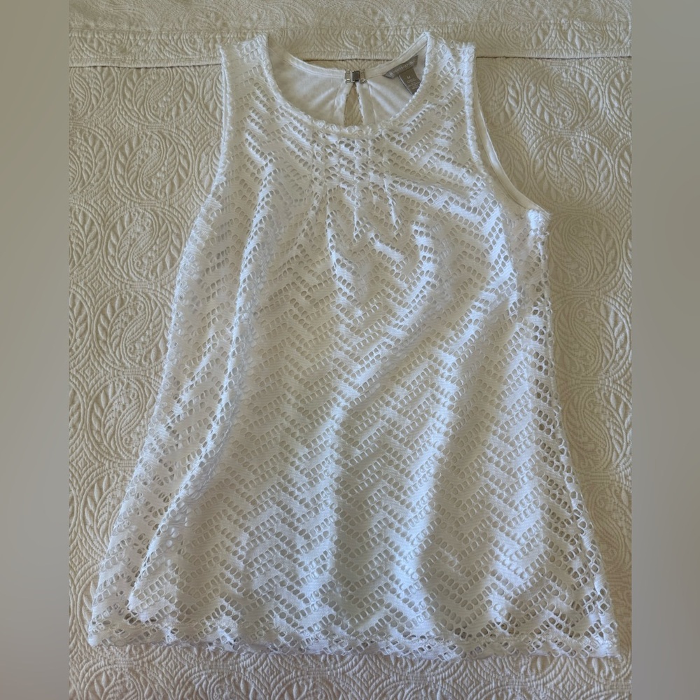 Banana Republic White Lace Overlay blouse